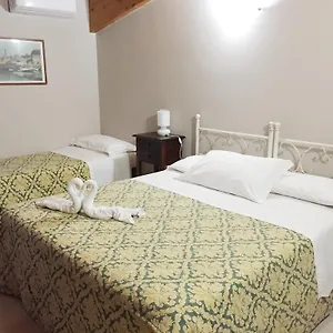 Fermata Spuligni Zafferana Etnea